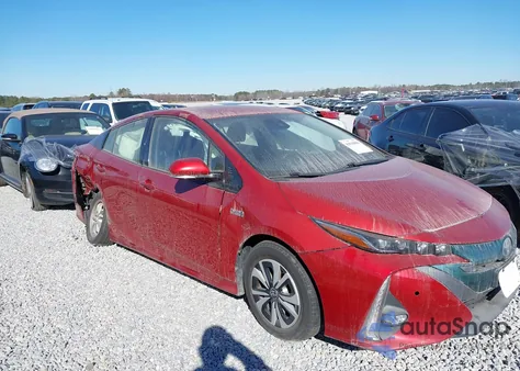 2017 Toyota Prius Prime Advanced z USA, uszkodzony, nr VIN JTDKARFP4H3009633